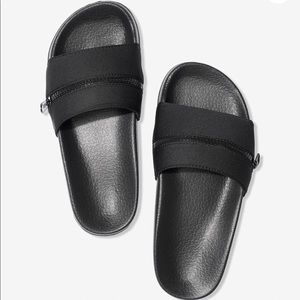 🆕 PINK ZIPPER SLIDES, Size:  Medium